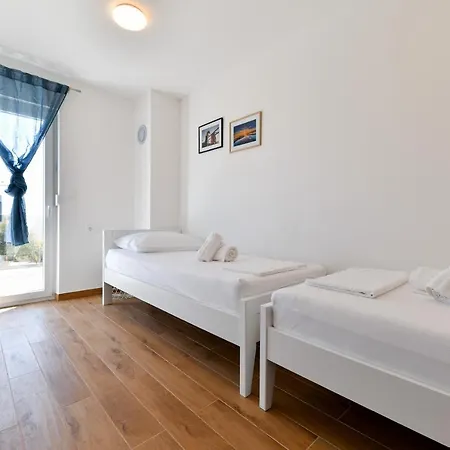Adriaticexplorer Sunrise Duplex With Private Jacuzzy Apartamento