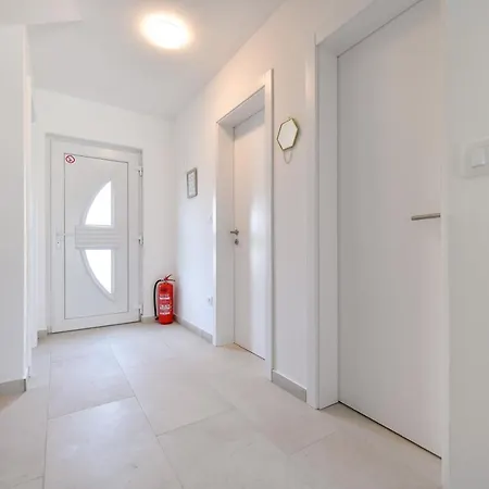 Adriaticexplorer Sunrise Duplex With Private Jacuzzy Apartamento *